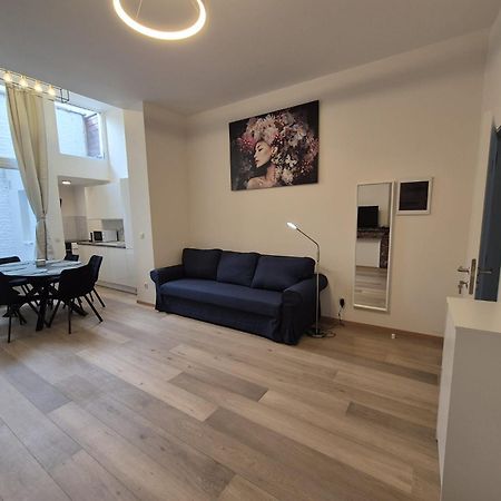 Tasson Snel Apartment Center Of Bryssel Exteriör bild